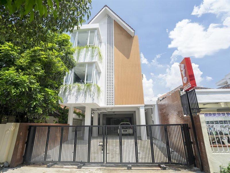 Super Oyo Collection O 2627 Ratamya Co-Living Hotel Yogyakarta Exterior photo