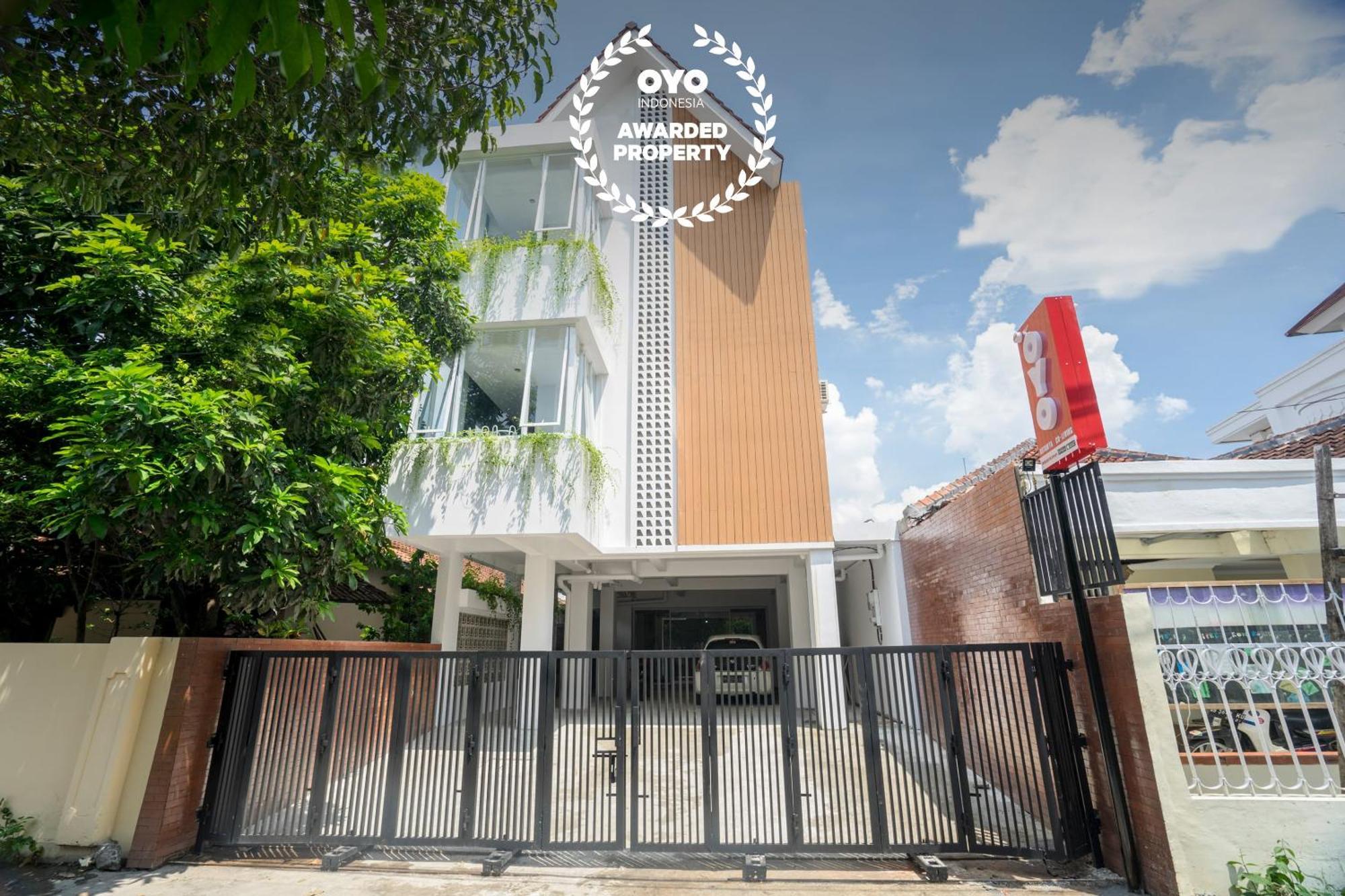 Super Oyo Collection O 2627 Ratamya Co-Living Hotel Yogyakarta Exterior photo